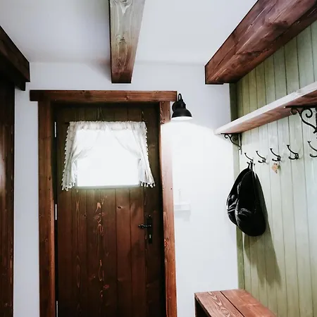 Prvosienka * Oravská Lesná